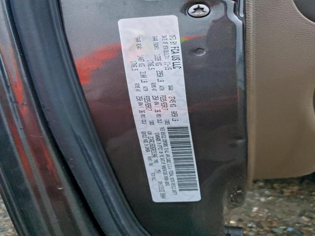 Chrysler Minivan Touring Image 13