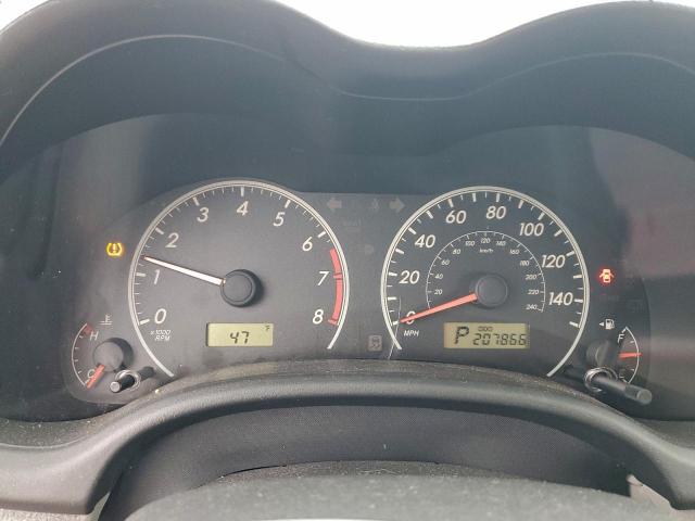 Toyota Corolla Base Image 6