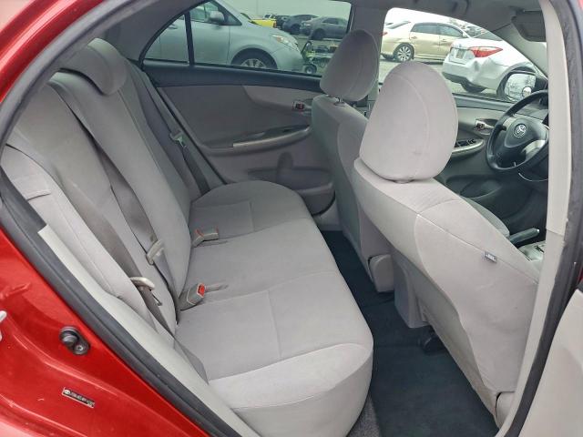 Toyota Corolla Base Image 5