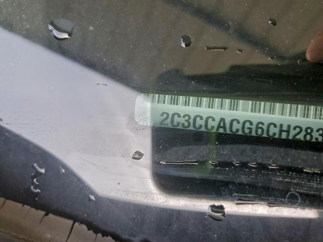 Chrysler 300 Limited Image 11