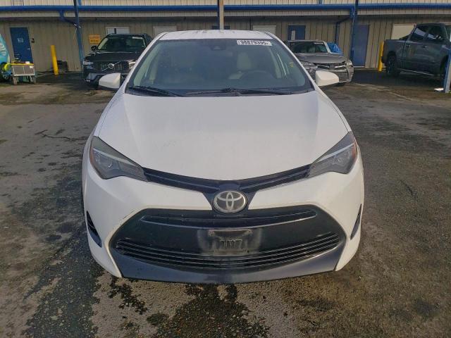 Toyota Corolla L Image 8