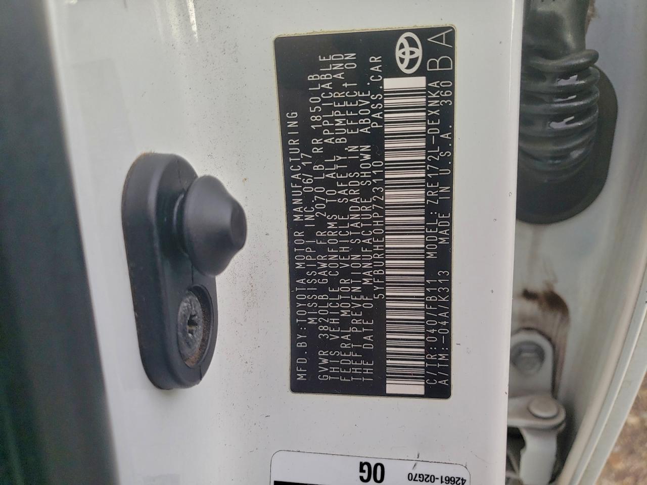 Toyota Corolla L Image 12