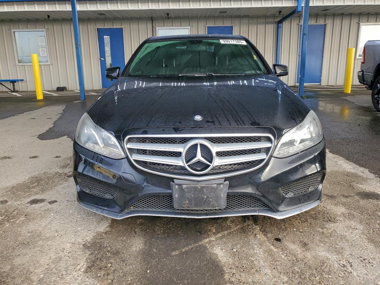 Mercedes-Benz E-Class 350 Image 7