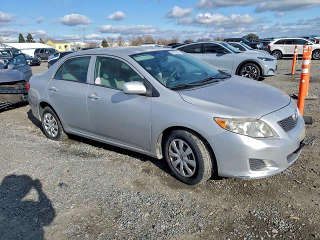 Toyota Corolla Base Image 7