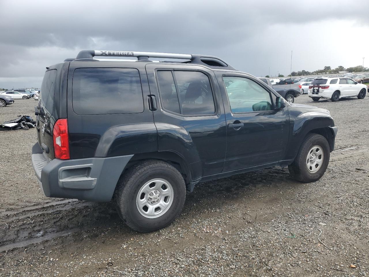 Nissan Xterra Off Road Image 8