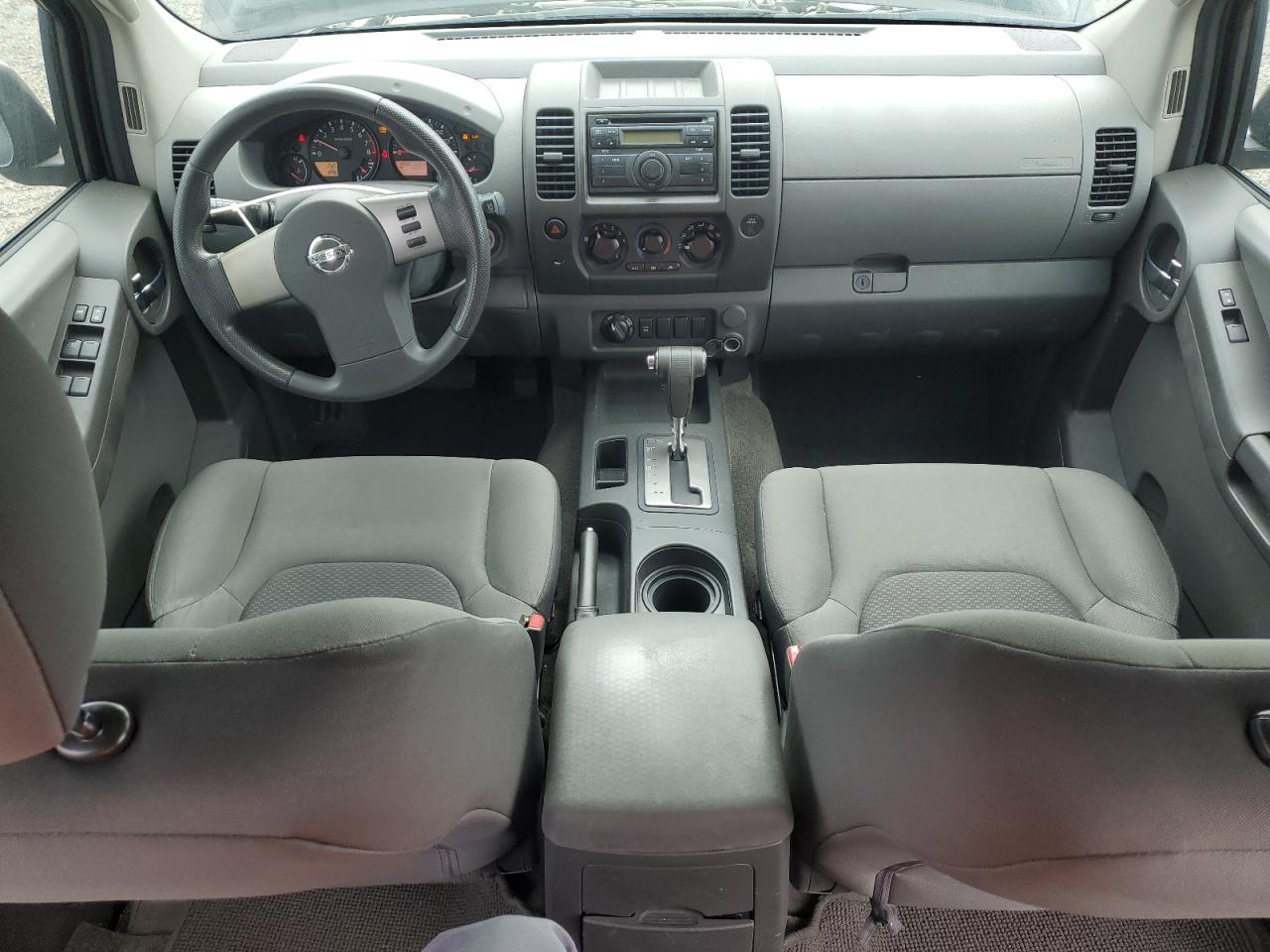 Nissan Xterra Off Road Image 2