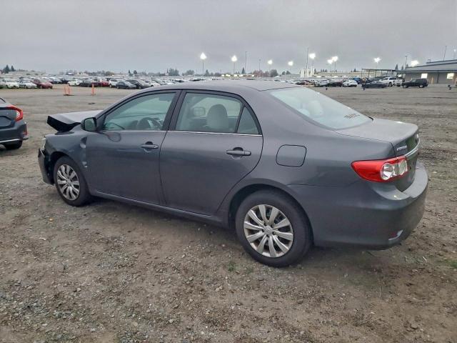 Toyota Corolla Base Image 3