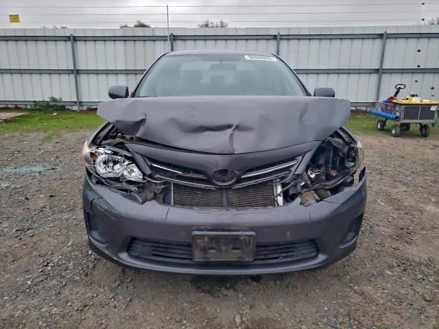 Toyota Corolla Base Image 4