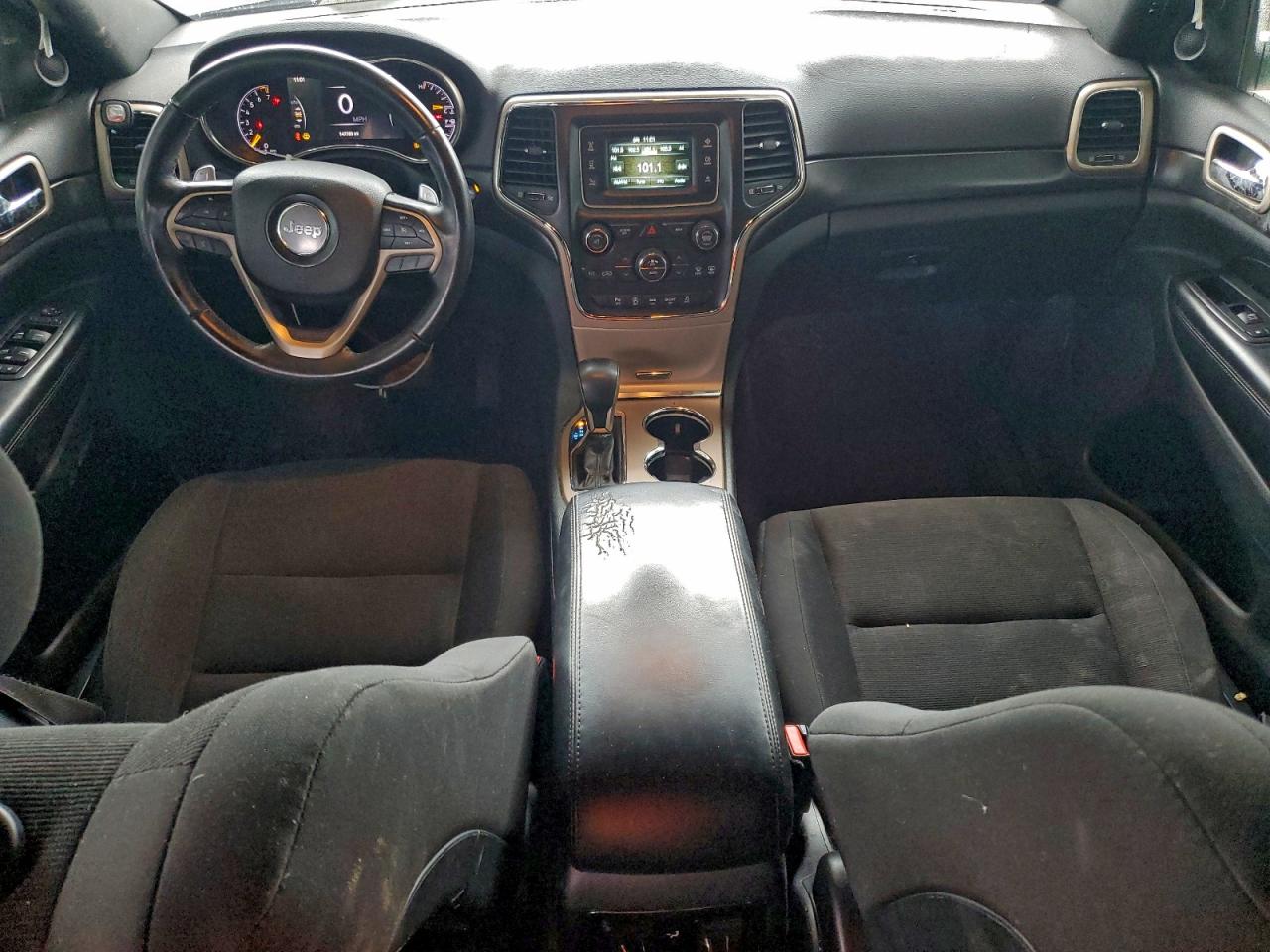 Jeep Grand Cherokee Laredo Image 13