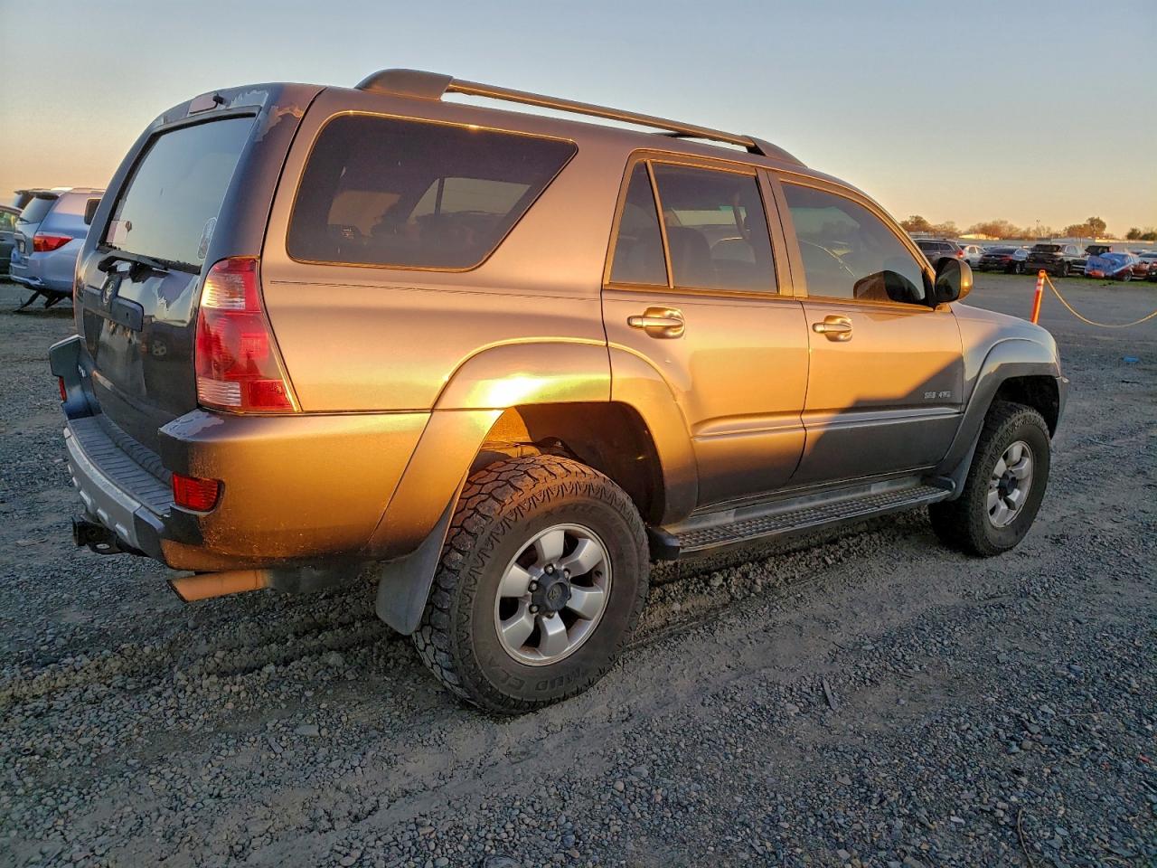 Toyota 4Runner Sr5 Image 6