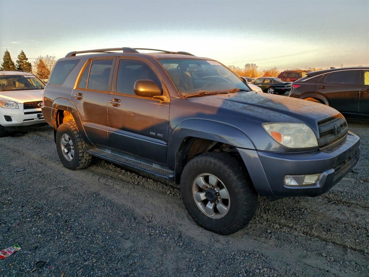 Toyota 4Runner Sr5 Image 4