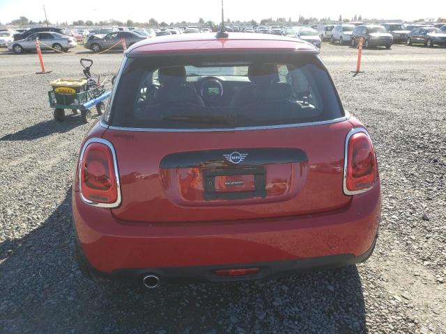 MINI Cooper Image 8