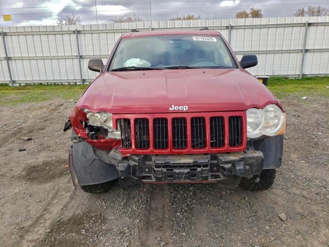 Jeep Grand Cherokee Laredo Image 2