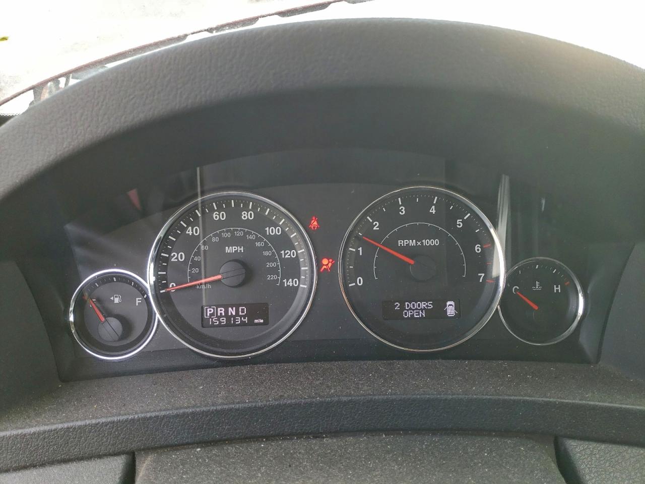 Jeep Grand Cherokee Laredo Image 4