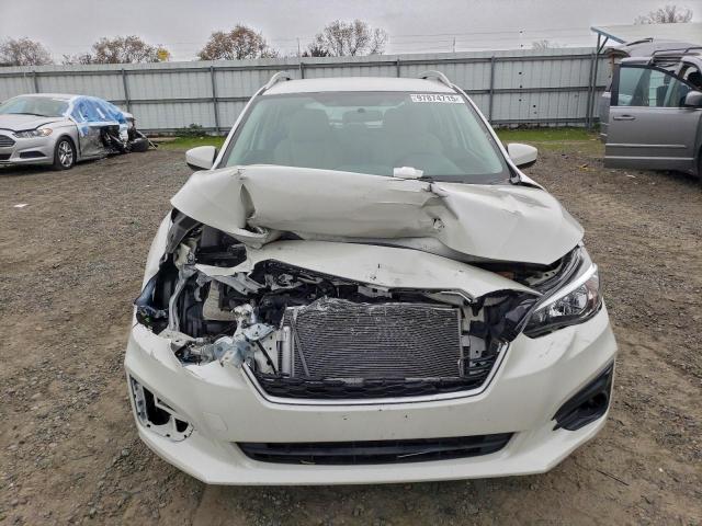 Subaru Impreza Premium Image 9