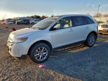  Salvage Ford Edge