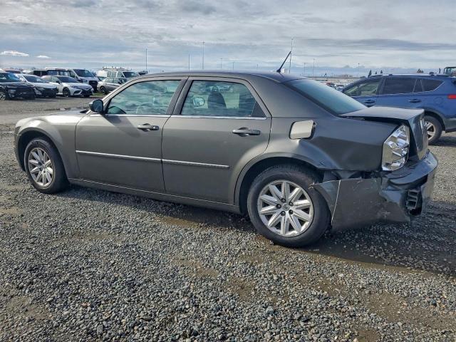 Chrysler 300 Lx Image 2