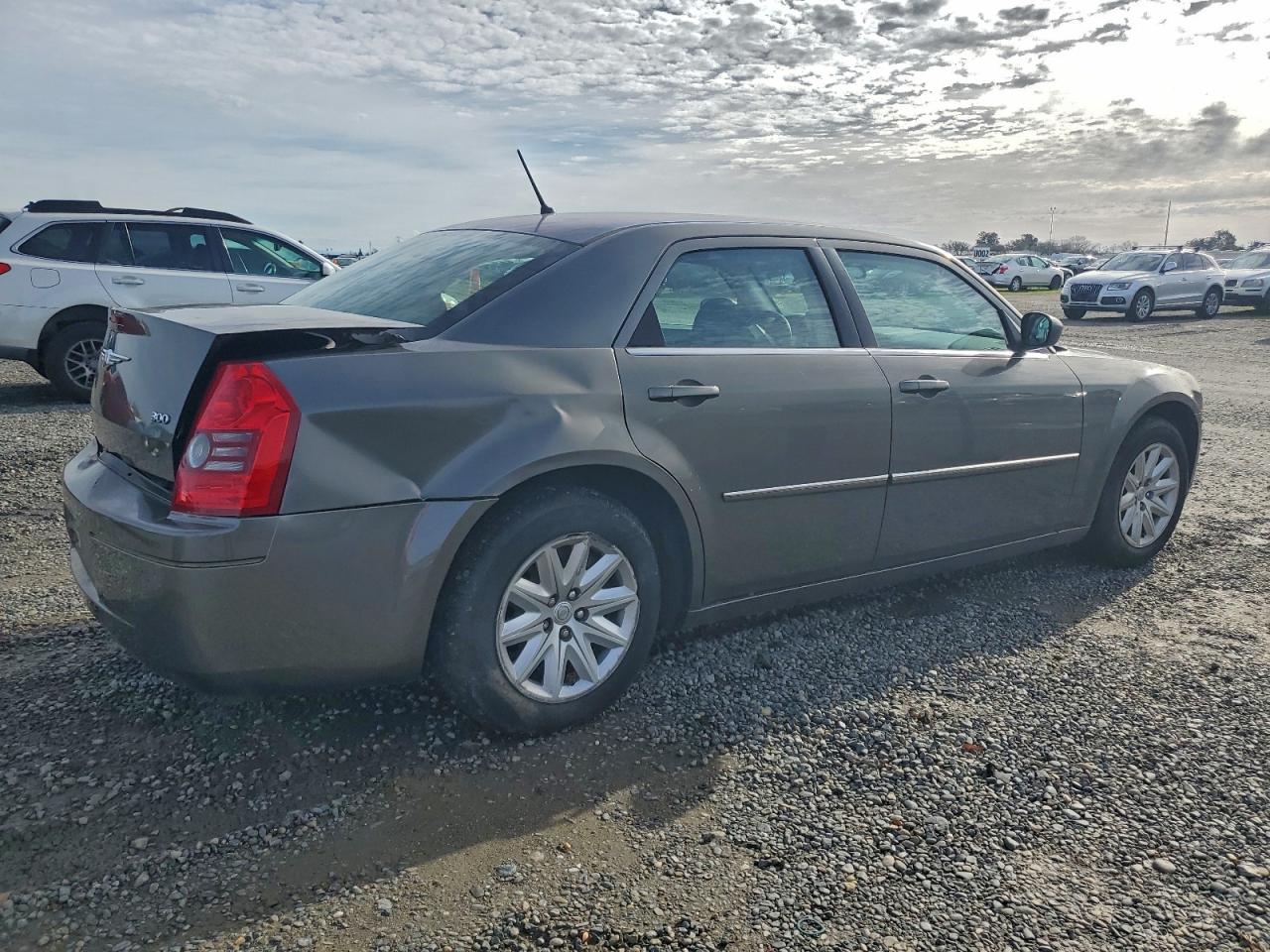 Chrysler 300 Lx Image 4