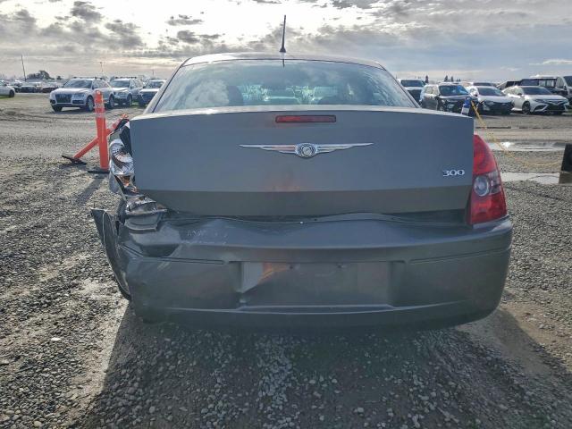 Chrysler 300 Lx Image 8